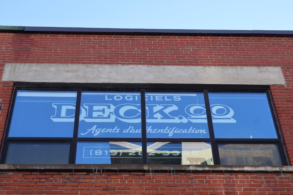 Deck office in Montreal